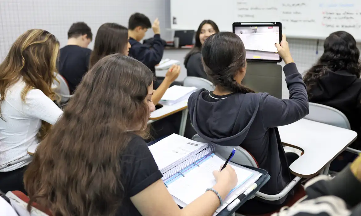 Enem 2026: inscrições terminam nesta sexta-feira pela internet